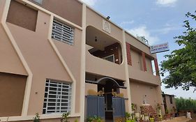 Shanthi Guest House